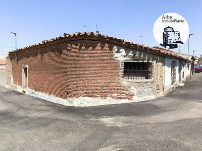 CASA EN VENTA EN VALDECARROS