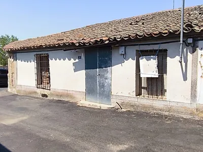 CASA EN VENTA EN VALDECARROS