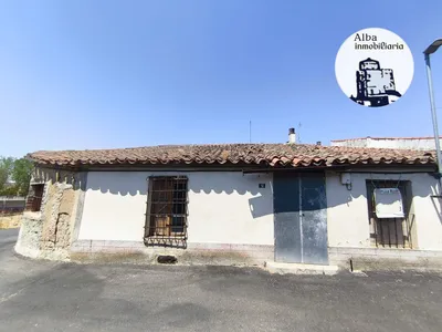 CASA EN VENTA EN VALDECARROS