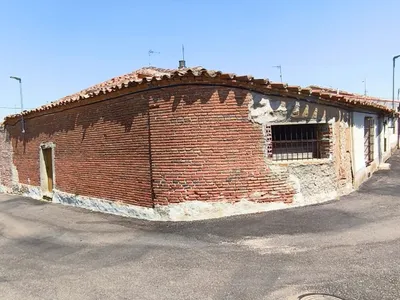 CASA EN VENTA EN VALDECARROS