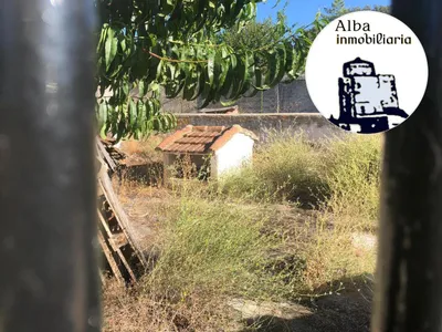 TERRENO EN LOS PERALES