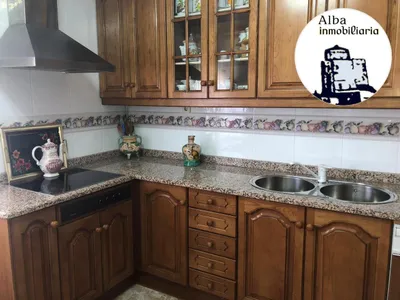 CASA EN VENTA EN LARRODRIGO