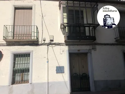 CASA EN VENTA EN ALBA DE TORMES