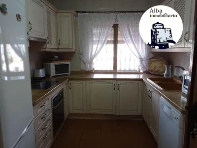 Chalet en venta en Alba de Tormes.