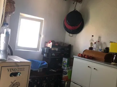 CASA EN VENTA EN LARRODRIGO